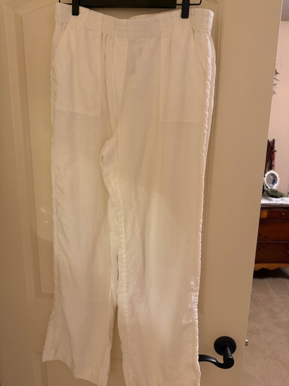 Chico's White Straight-Leg Linen Blend Pants